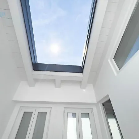 Slataper 19 Tirabora Short Rent, Con Parcheggio Privato 아파트 트리에스테