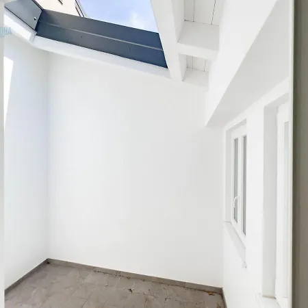Slataper 19 Tirabora Short Rent, Con Parcheggio Privato 트리에스테